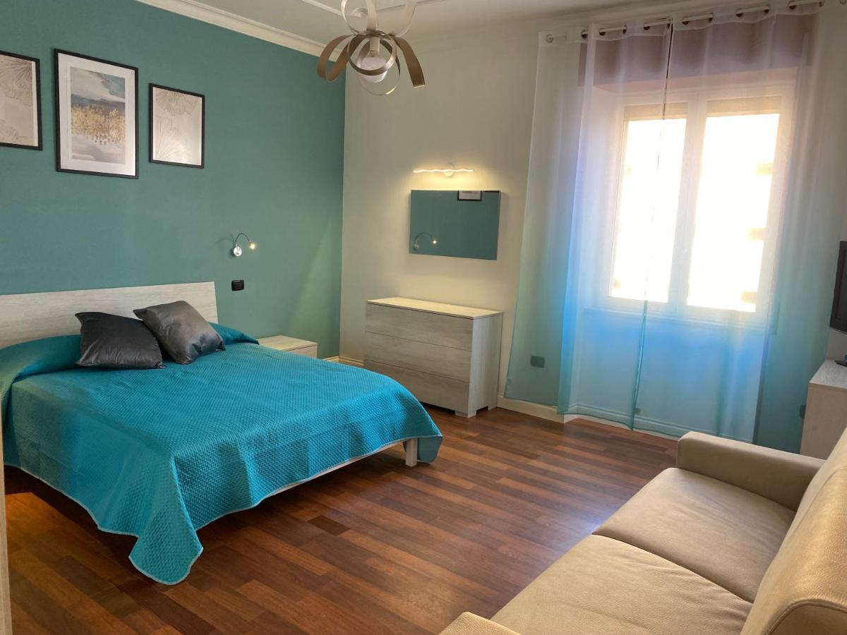 L'Aurora Guest House Castellammare di Stabia Exterior foto